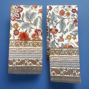 ENVOGUE Paisley India Handblockd Paisley 100% COTTON   2- 18 X 28 NWOT
